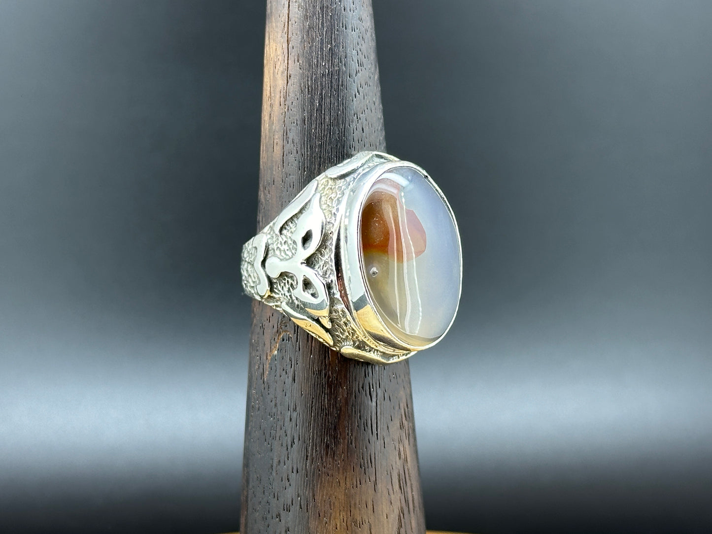 Yemen agate silver ring