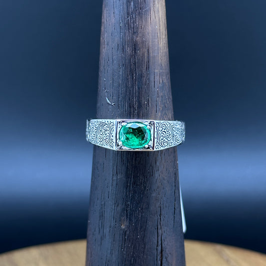 Emerald Men ring