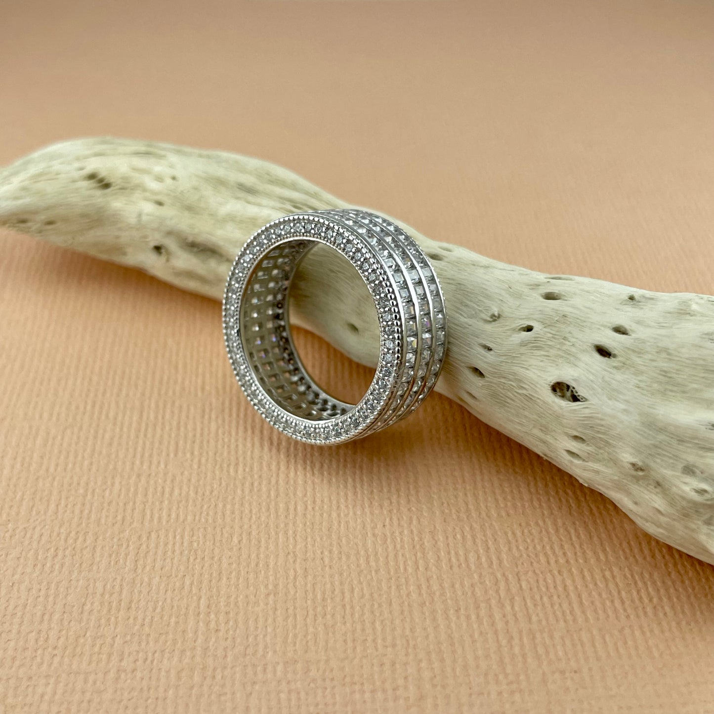 Zirconium infinity ring