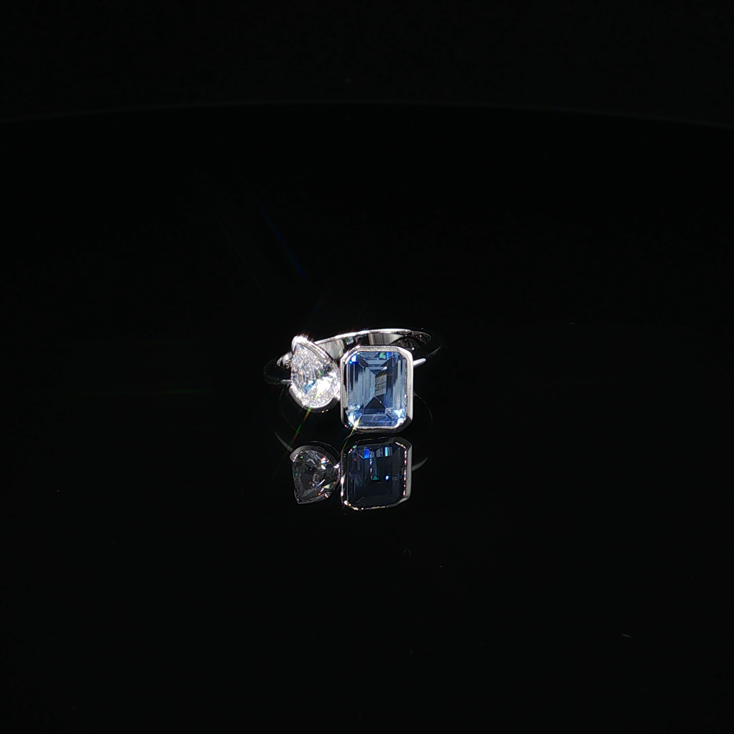 Premium Sterling Silver Toi et Moi Ring with Pear Zirconium and Emerald-Cut Aquamarine