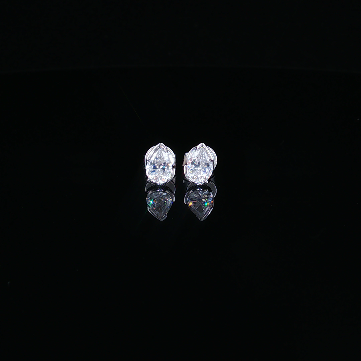 Premium sterling silver Pear-Cut Zirconia Stud Earrings