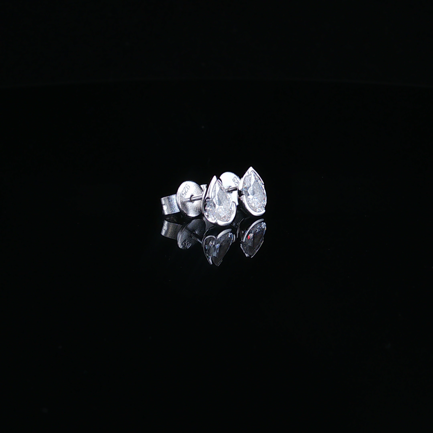 Premium sterling silver Pear-Cut Zirconia Stud Earrings