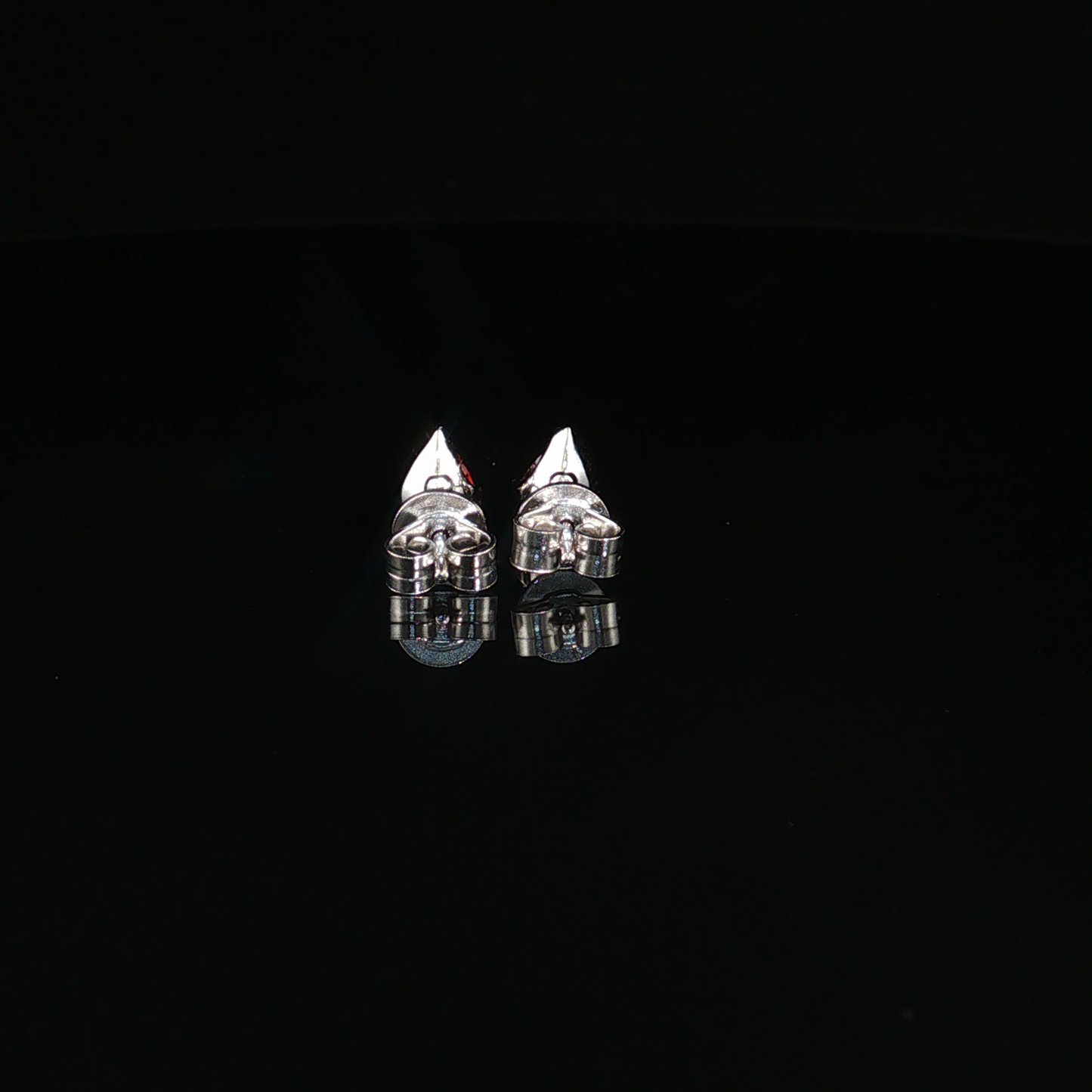 Pear-Shaped Deep Garnet Stud Earrings in premium sterling silver