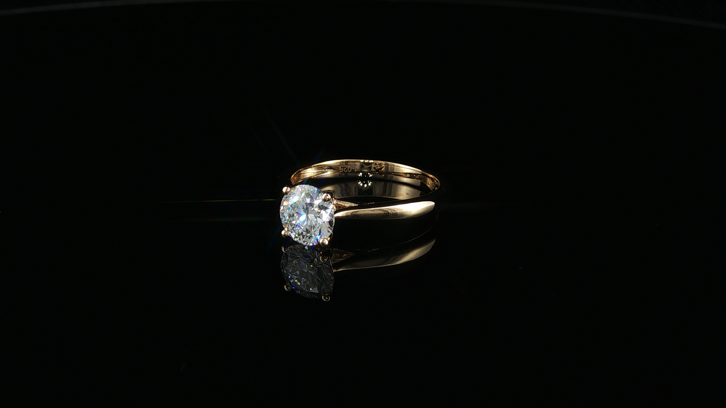 Classic Round Diamond Solitaire Ring in Yellow Gold