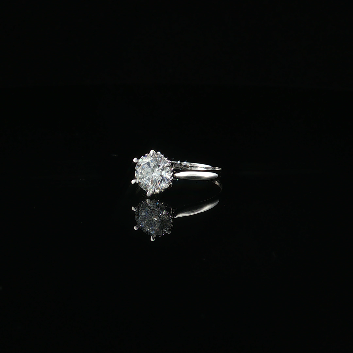White Gold Round Lab-Diamond Split Shank Solitaire Ring