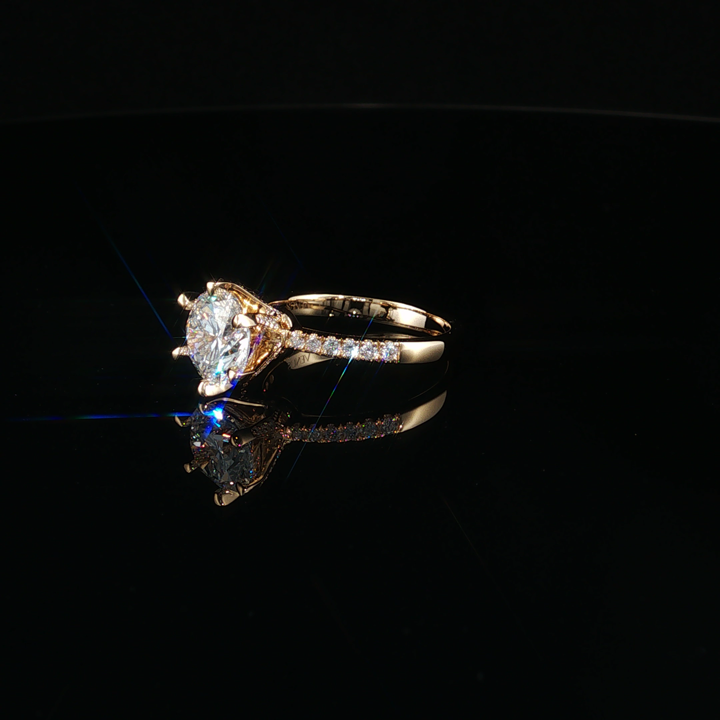 Round Lab Diamond Solitaire Ring with Pavé Band in Yellow Gold