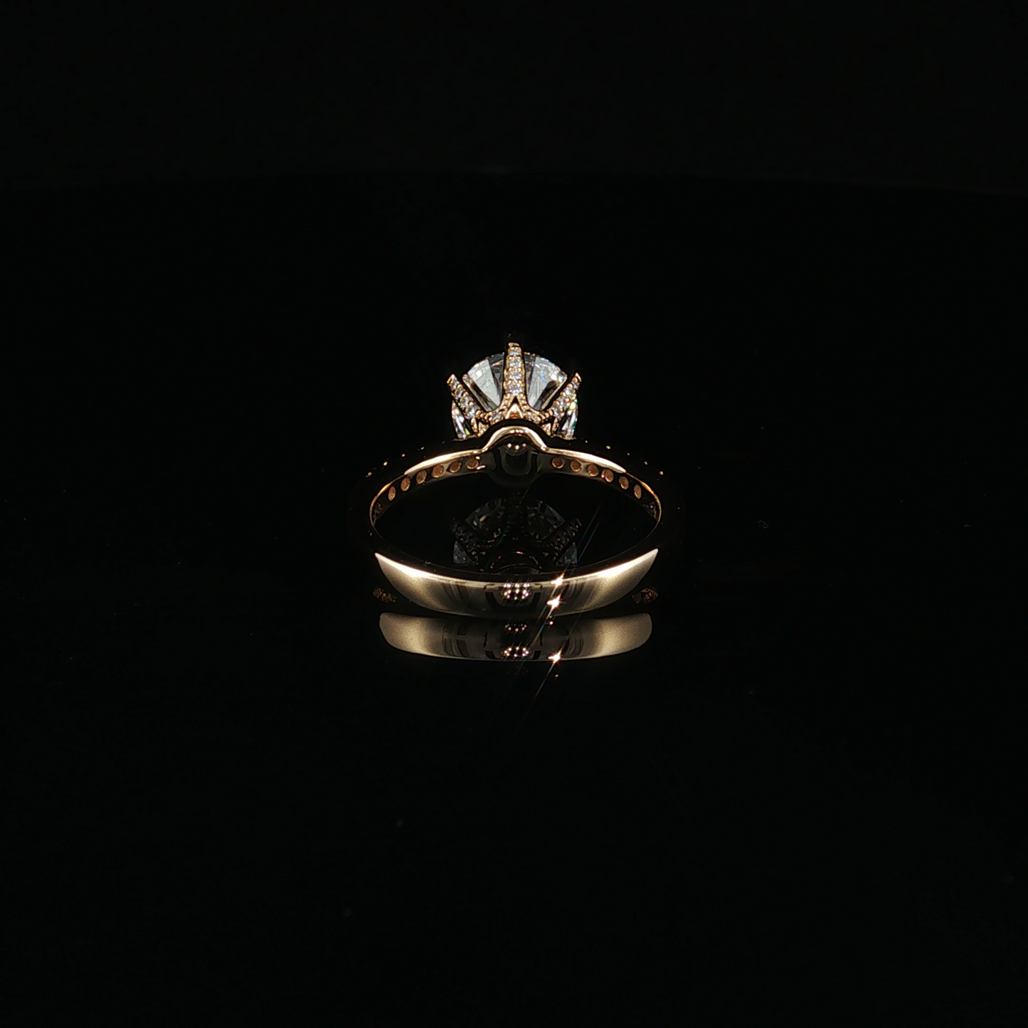 Round Lab Diamond Solitaire Ring with Pavé Band in Yellow Gold