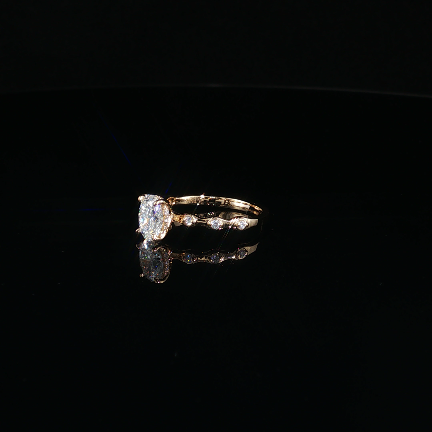 Oval Lab-Diamond Solitaire Ring in Yellow Gold