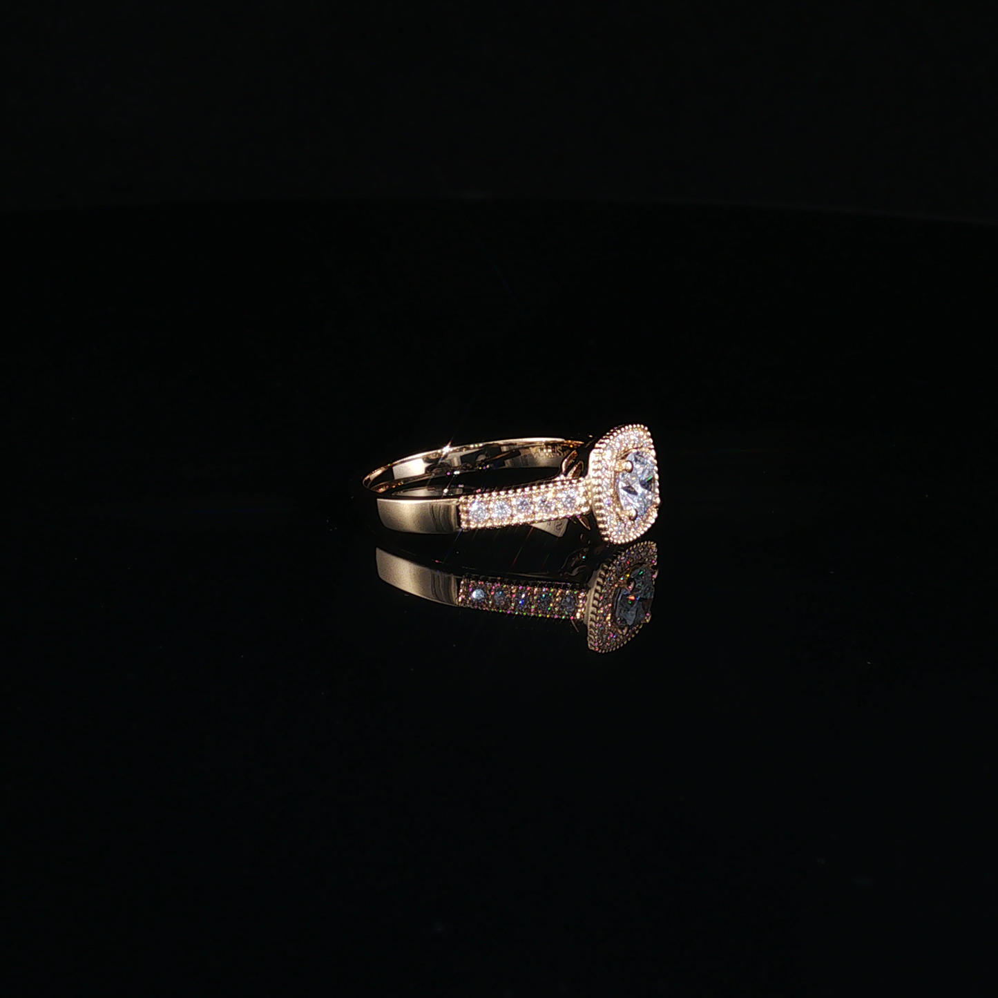 Cushion Halo Lab-Diamond Engagement Ring in Rose Gold