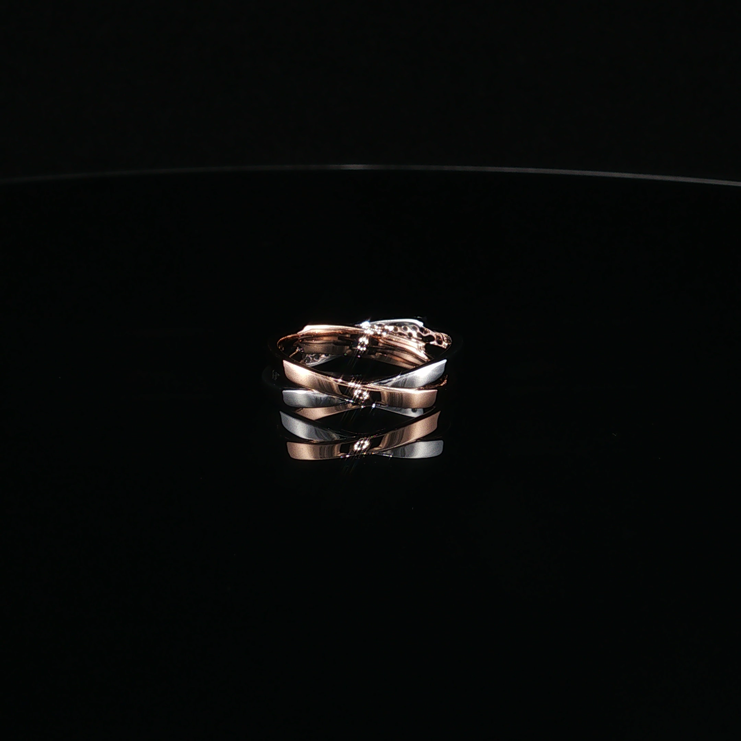 White & Rose Gold Lab-Diamond Pavé Crossover Band Ring