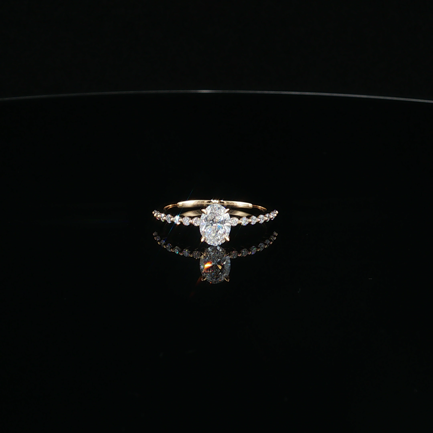 Oval Lab-Diamond Engagement Ring in Yellow Gold with Pavé Band