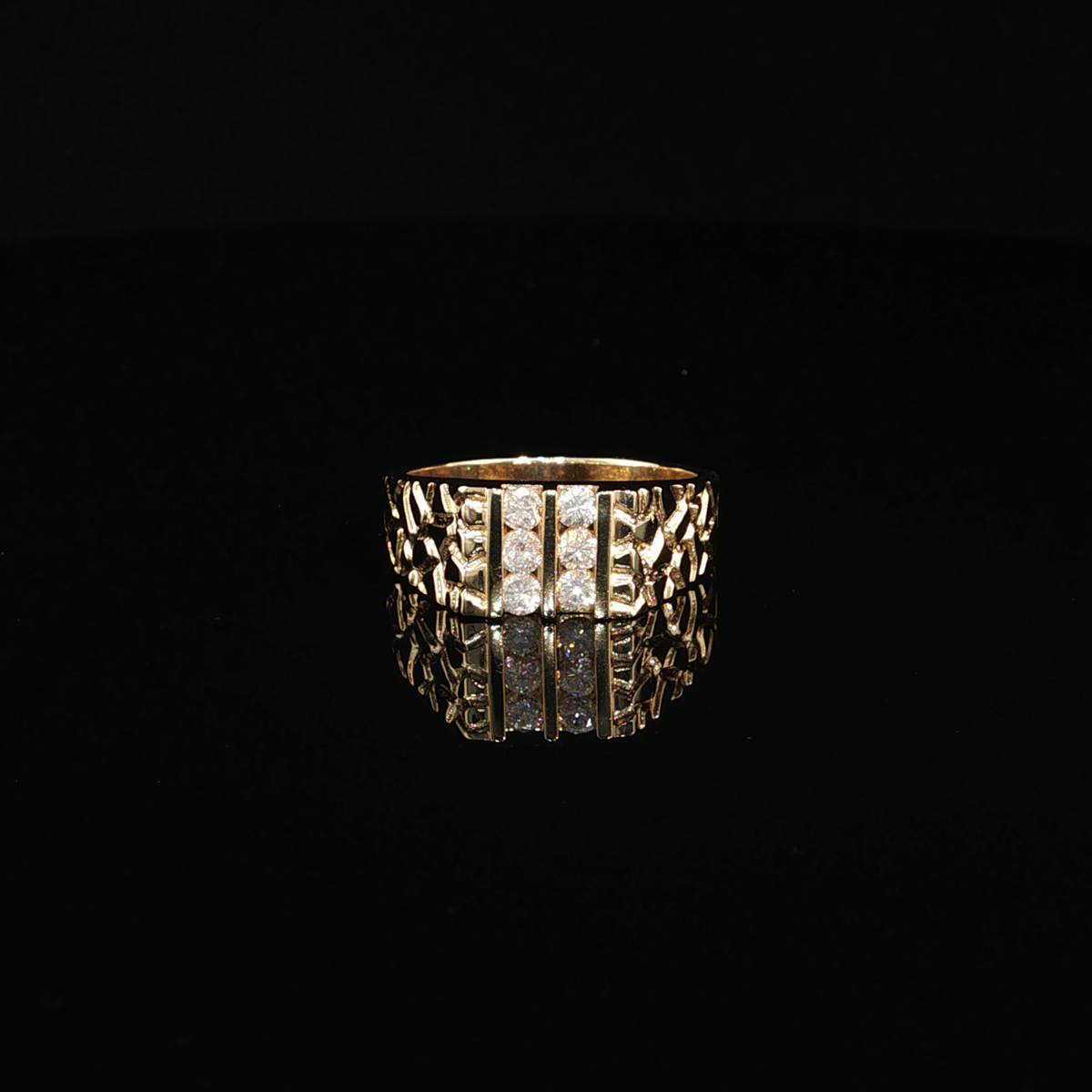 14k Yellow Gold Textured Multi-Stone Diamond Band Ring