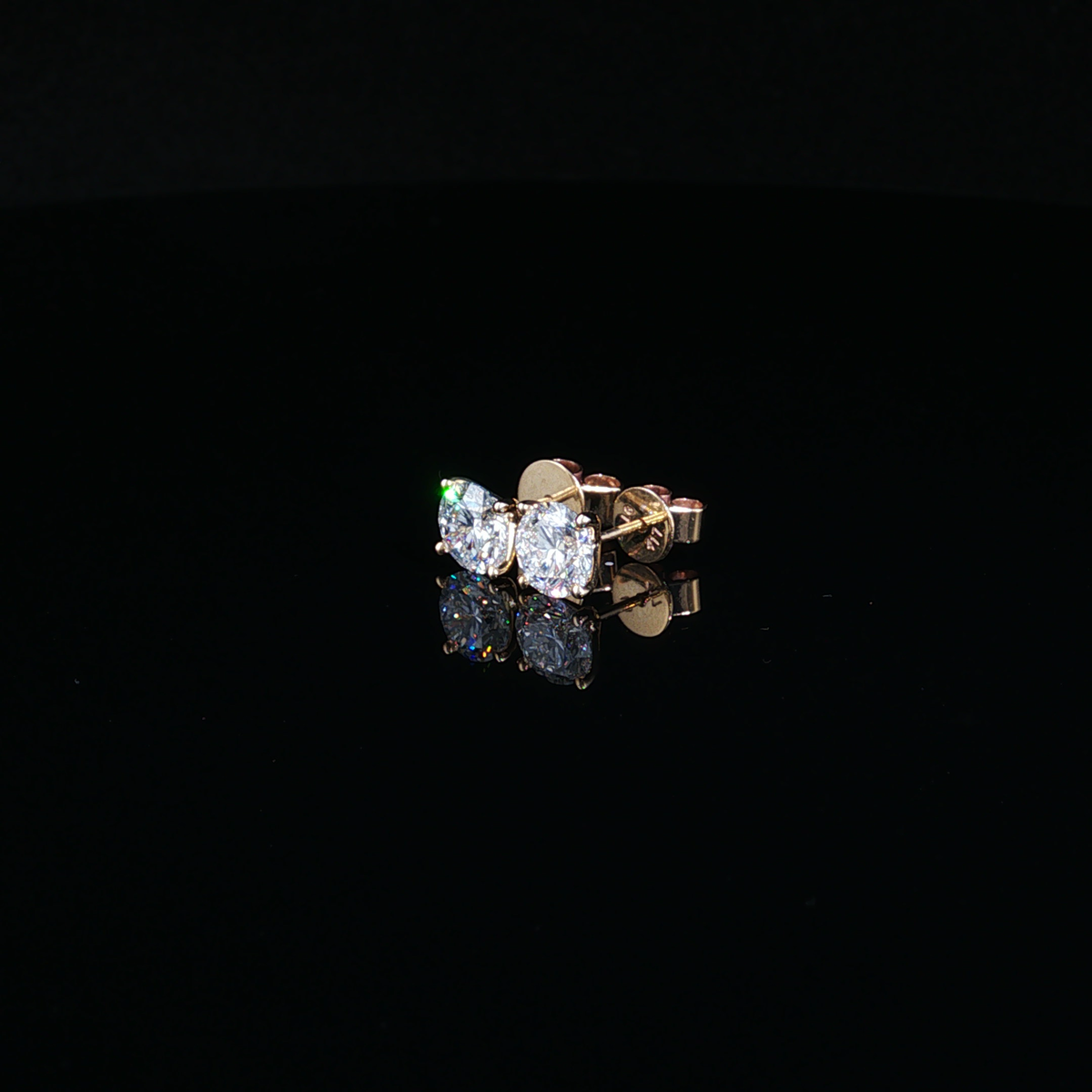 Round Diamond Stud Earrings in 10k Yellow Gold