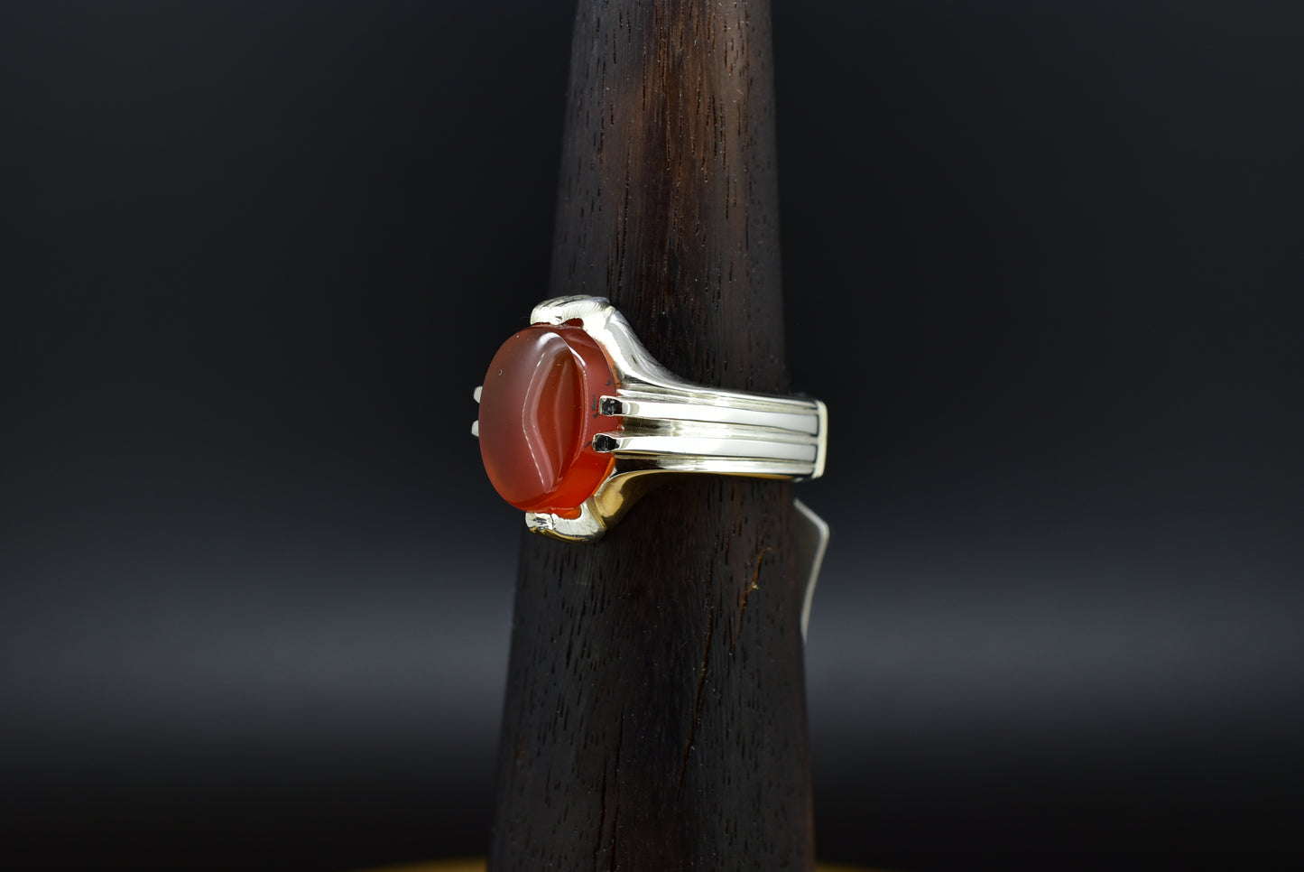 Yemen agate silver ring