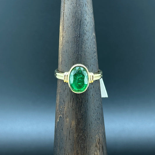 Emerald Gold Ring