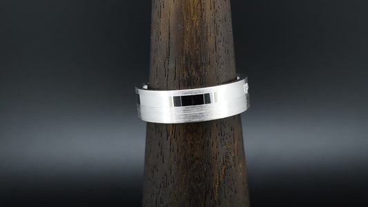 Men Engagement/Wedding Band