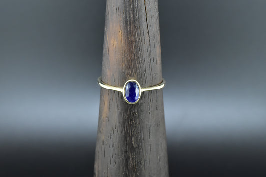 Sapphire Gold Ring