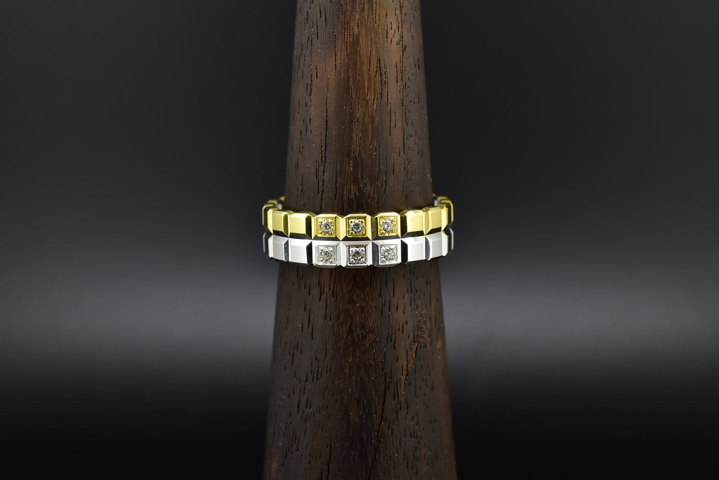 Men Engagement/Wedding Band