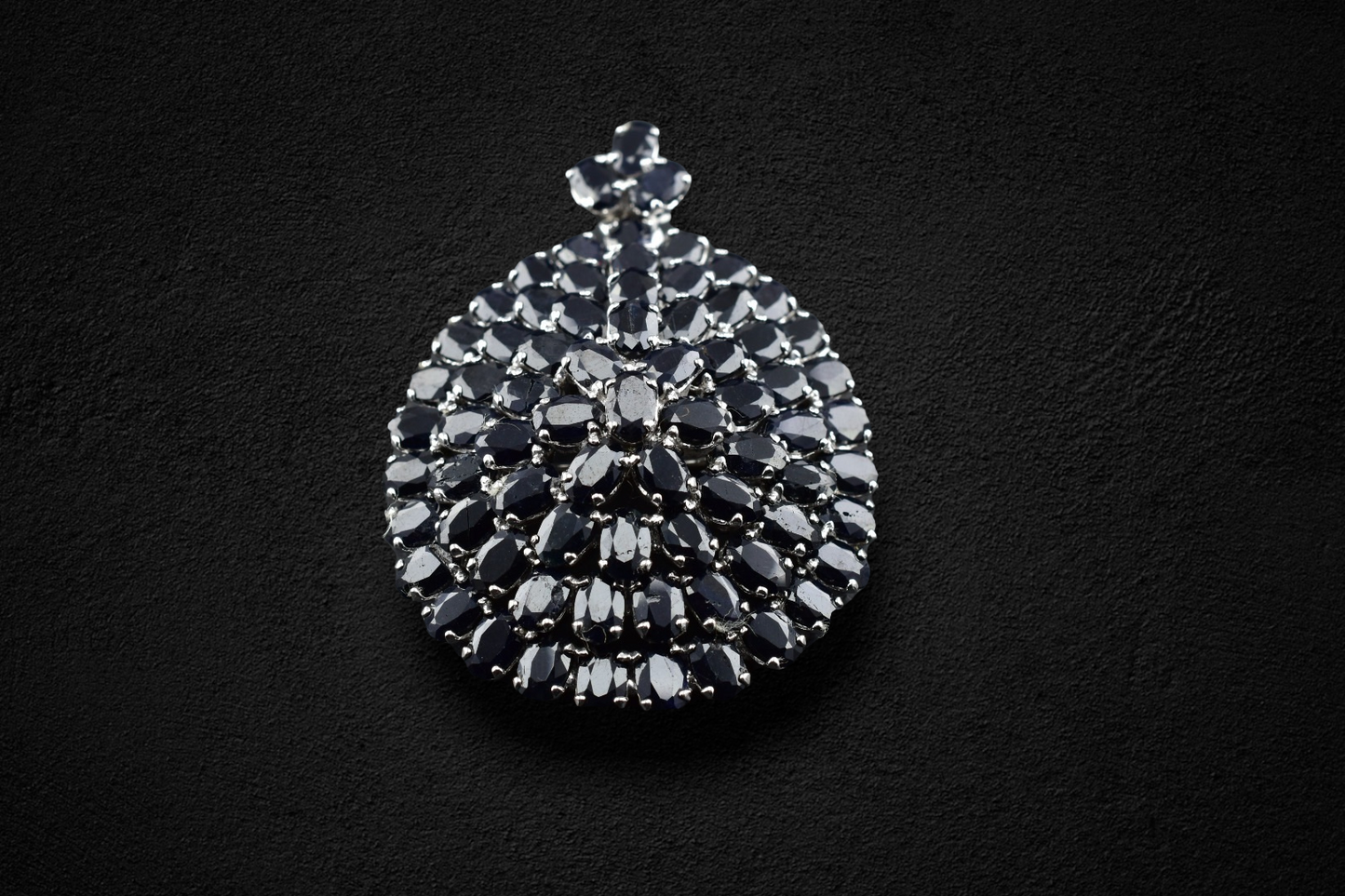 Blue Sapphire pendant/brooch